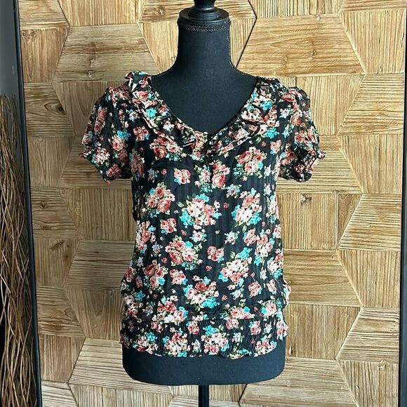 At Last Woman’s Black Floral Top Small Short Sleeve Sheer Cottagecore Boho Chic - Picture 1 of 7